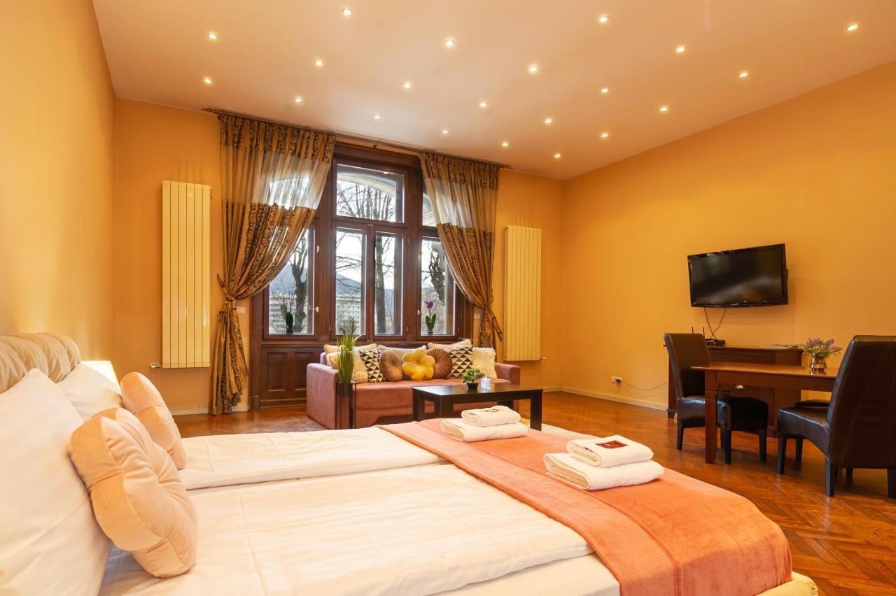 Central Park Residence Brasov Ngoại thất bức ảnh